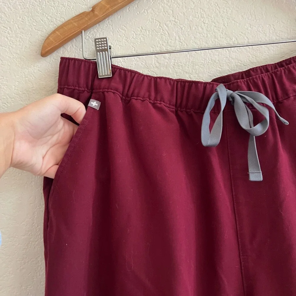 Figs Tansen Jogger‎ Scrub Pants Size XL Burgundy Maroon